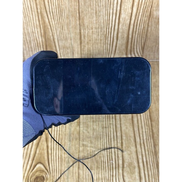 iHome 5B Docking Station Radio Clock Speaker For Parts or Repair No power supply - Picture 13 of 16